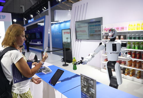 聚链成势 机器人点亮未来互联网生活服务新图景